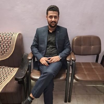 संघर्ष तेरा है, तुझे खुद ही लड़ना होगा।
Journalist/ Tweets & views are personal