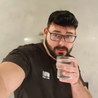 Onde está 🕑 (@wallyyye) 's Twitter Profile Photo