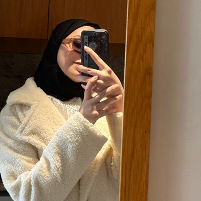 Human - Medical laboratory 🥼- Work on myself by myself for myself - No one is you that’s your Pawer ✨