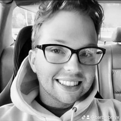 DaringDiva97's profile picture. Barbie B! I hope you live out your dreams ❤️‍🔥