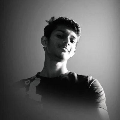 Siddharth45z's profile picture. Fading away