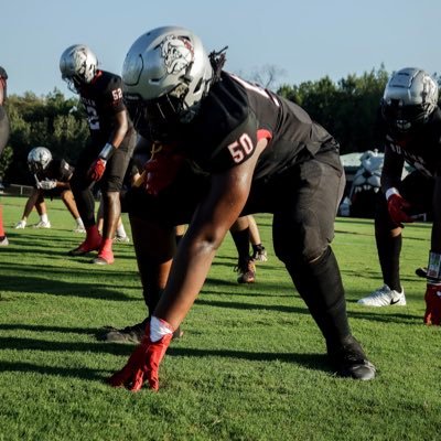Butler High School ‘24 | OT/OG |6’3| 271lbs | 3.3 GPA | 1x All Conference | Email:Clevelandnoohio@gmail.com