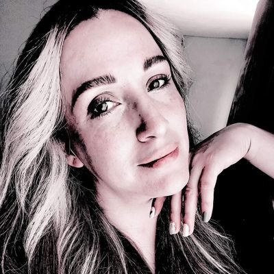 axelirand's profile picture. #semiologa
#administracióndeempresas
#viajeradelaconciencia