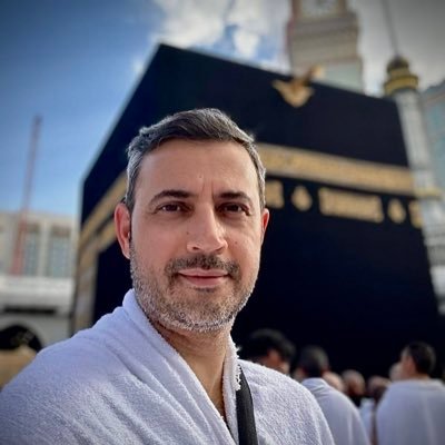 ozguryet06's profile picture. 