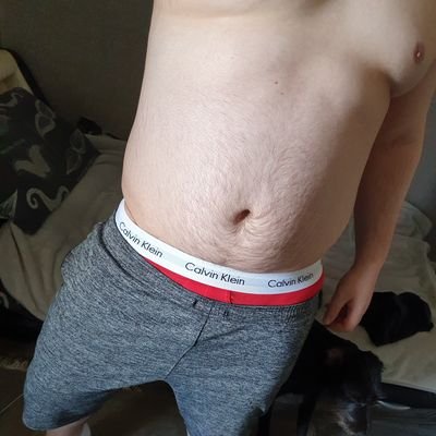 30 chub uncut 🏳️‍🌈🏴󠁧󠁢󠁳󠁣󠁴󠁿 here for the daddy's and Bears DMs open 😈 kik yogie1993