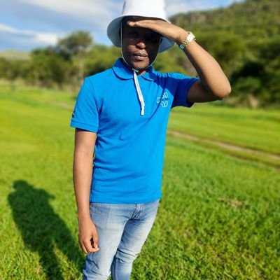 Short😩|Handsome😎|Future Electrical⚡ Engineer🛠|God🙏🏽| Mpheko🏺|Funny😆|Talkative😏|🎶Music🎶|❤🥺Puma🥺❤|⚽️Soccer🏆|
 
   🤌🏽❤ I.G📸=@Mpingos_mbiza❤🤌🏽