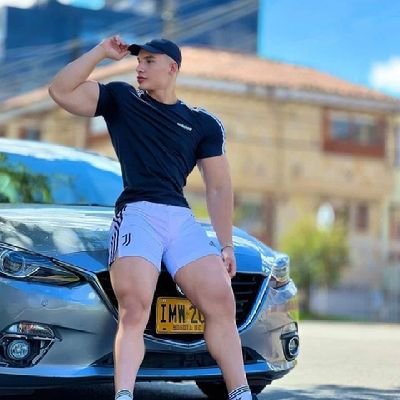 Scort💰, Modelo😎, amante del gimnasio🏋! IG: https://t.co/nqebbB3EvN