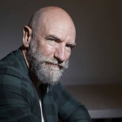 this is a private fanpage, Main account @grahammctavish