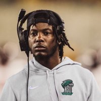 Coach Davis (@jonjonthagreat) 's Twitter Profile