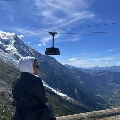 jazialn's profile picture. سبحان الله وبحمده سبحان الله العظيم