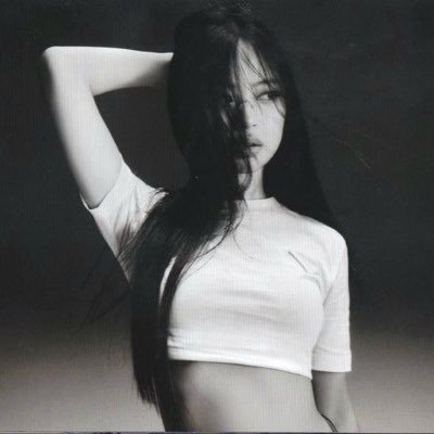 aerinaevis's profile picture. ͏ 𝗦!𝗛𝗘𝗥 － yerim's girlfriend account