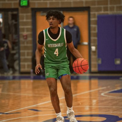 |6’4| Guard | Woodinville high school |Foh 2024 | email: jaidenlee06@icloud.com  2069483536|