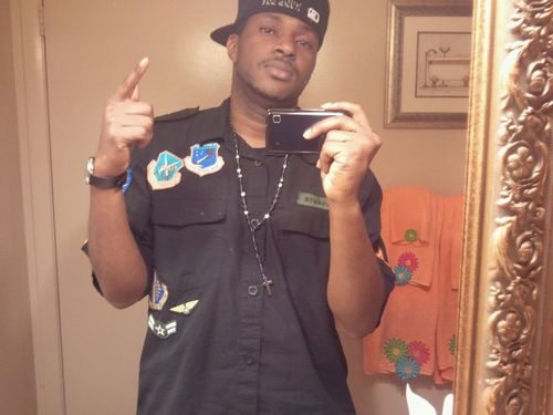 Tha nigga you love to hate... Or is hate to love... Idk you'll figure it out...