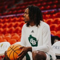 MARI👑🏀‼️ (@marithebucket17) Twitter profile photo
