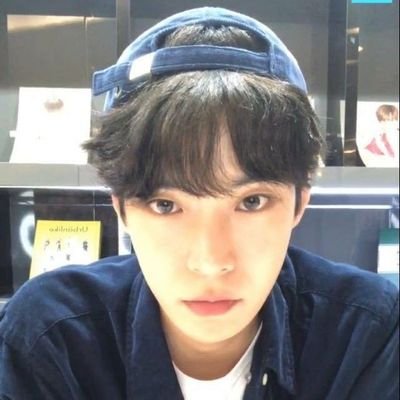 arinmapache's profile picture. enhypen y yo viendo tokyo revengers