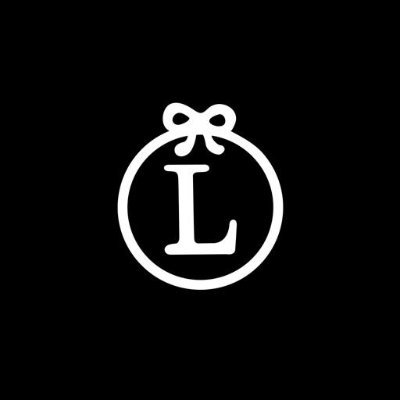 Zapatos con diseño y magia, hechos con amor en México ♥
💌 Correo: ventas@lolyinthesky.com