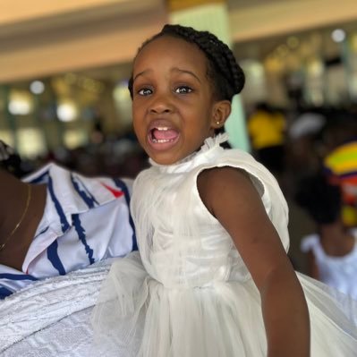 blck_daze's profile picture. Love and light