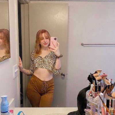 Hi, Alex here. I am here to offer fun discreet meets and hookups. Send me a direct message to get booked for a meet session.telegram: @maybel_yp