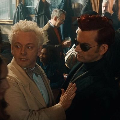 I moved to this new account bc I want to show all my support to the Good Omens Fandom!!!