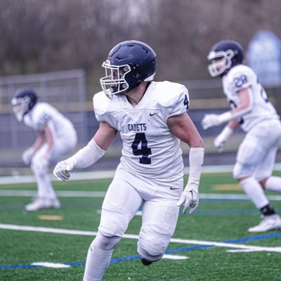 St. Thomas Academy (MN) • Class of ‘24 • ILB • #4 Football•Basketball•Track 4.0 @UST_Football Commit