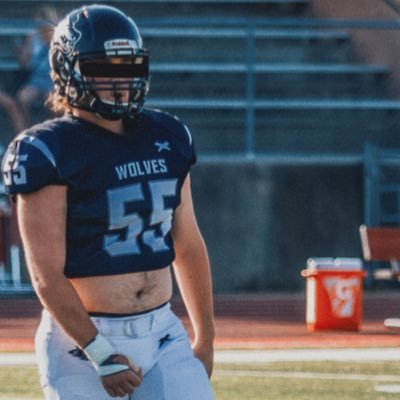 THS Football #55 DE|DT|IOL 6’0 240 CLASS 2026 austincz606@gmail.com NCAA ID# 2401204416