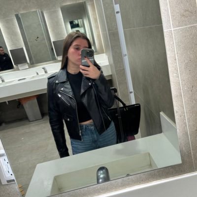 TSKYM1709's profile picture. si no te sigo no me sigas, gracias