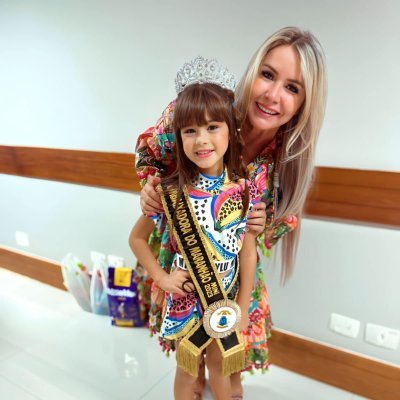 edenirvaz's profile picture. A vida borbulha como um gêiser para aqueles que perfuram a rocha da inércia.