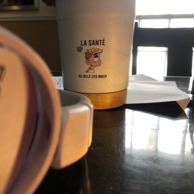 gagjean's profile picture. Chirurgien, auteur, podcasteur