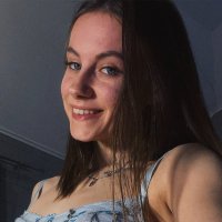 Dolly Next Door 🧡 (@_dollynexttdoor) 's Twitter Profile