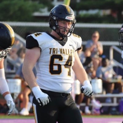 OL/DL | Tri-Valley Highschool Football | 6’4 |275lbs | Class of 2025 | 4.0 GPA | Contact Info: gspiker57@gmail.com #740-819-2442