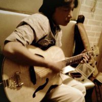 Ino-san (@ino_strings) 's Twitter Profile