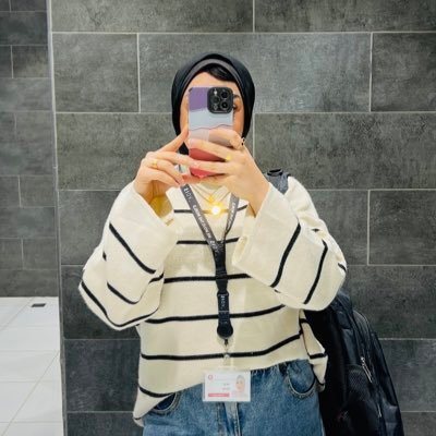 *Senior software developer - iOS @ _VOIS* متدخلش علي تويتر بتاعي من غير ما تدعي لأبويا بالرحمة ولأمي بطول العمر والصحة ..