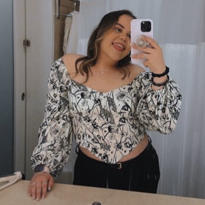 AlissaLemus's profile picture. peace, love, and positivity ⚡️ let go and let god 🙏🏼 3/7/18 👼🏽👴🏼❤️