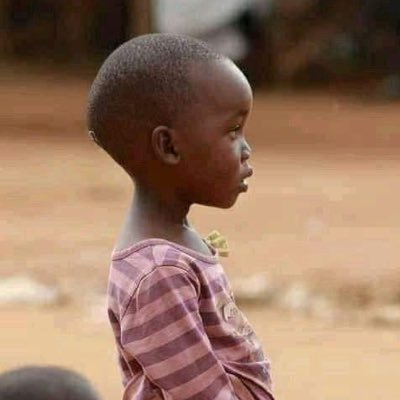 Ofanny_'s profile picture. Ingenieur logisticien, humaniste, positif, amoureux du tweet,…