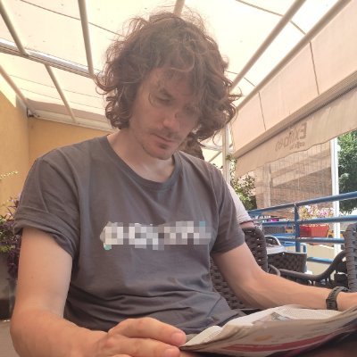 Research Prof@Cambridge; Interested in (way) too many things, but mostly (and rarely) (re)tweets about NLP, ML, IR, language(s); (likes parentheses)