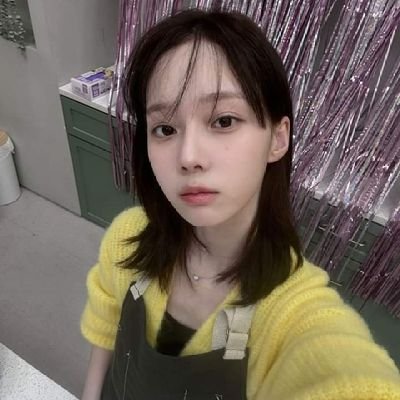 khloe_molina's profile picture. live, laugh, love thai women