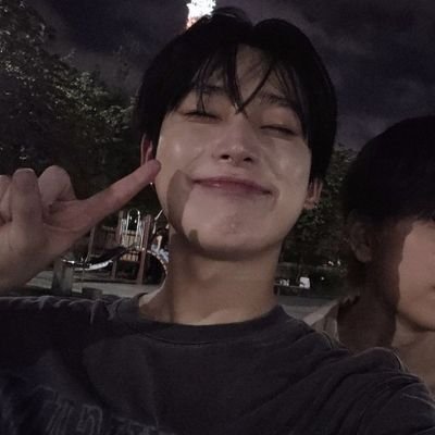 MatthewqStfu's profile picture. :)