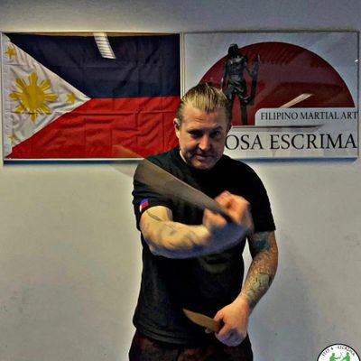 Kampfkunst & Selbstverteidigung
Antimobbing
⚔️Step 4 - Escrima⚔️
#Escrima #Eskrima #MartialArts #Kampfkunst #Latosa #DocePares
info: step4escrima@gmail.com