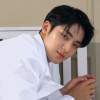 zyl ౨ৎ (@minwonvrse) 's Twitter Profile