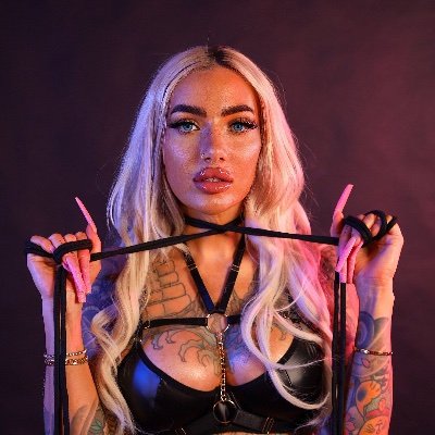 Platinum blonde tattooed living doll - TIPS are on. Follow my Instagram and OF

https://t.co/jBpcxDWE2I