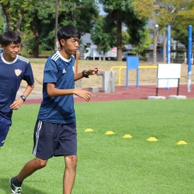 JSC卒。学生トレーナー。鍼灸師/JATI-ATI/JFA公認サッカーC級コーチ/SAQインストラクターレベル1/スポーツ栄養スペシャリスト