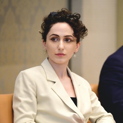 annakourdadze's profile picture. https://t.co/CuYuZowZE6