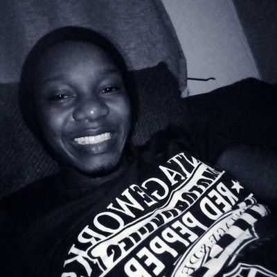 lastshaz's profile picture. 