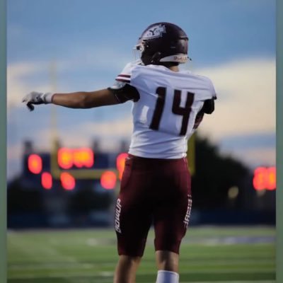 Ysleta high school 2025/5”11 170lb GPA-3.7 ✝️