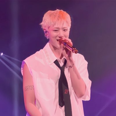 🧡Only csy 💙𝕀𝕊𝔽𝕁 @_chowoodz 사랑해! #조승연 #WOODZ