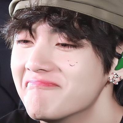 she/her 🙋🏼♀️,
Atleast this planet have #bts
`•`•`•`•`•`•`
Trying to be a Good human ☆