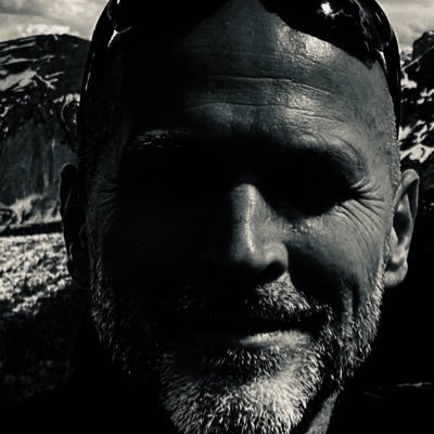Applied History | NatSec, IR & Religion | Existential Risks || Ex-CI Officer | @GVAGrad | https://t.co/pMpxJmLdlE | https://t.co/GiTY8Q6Fuy