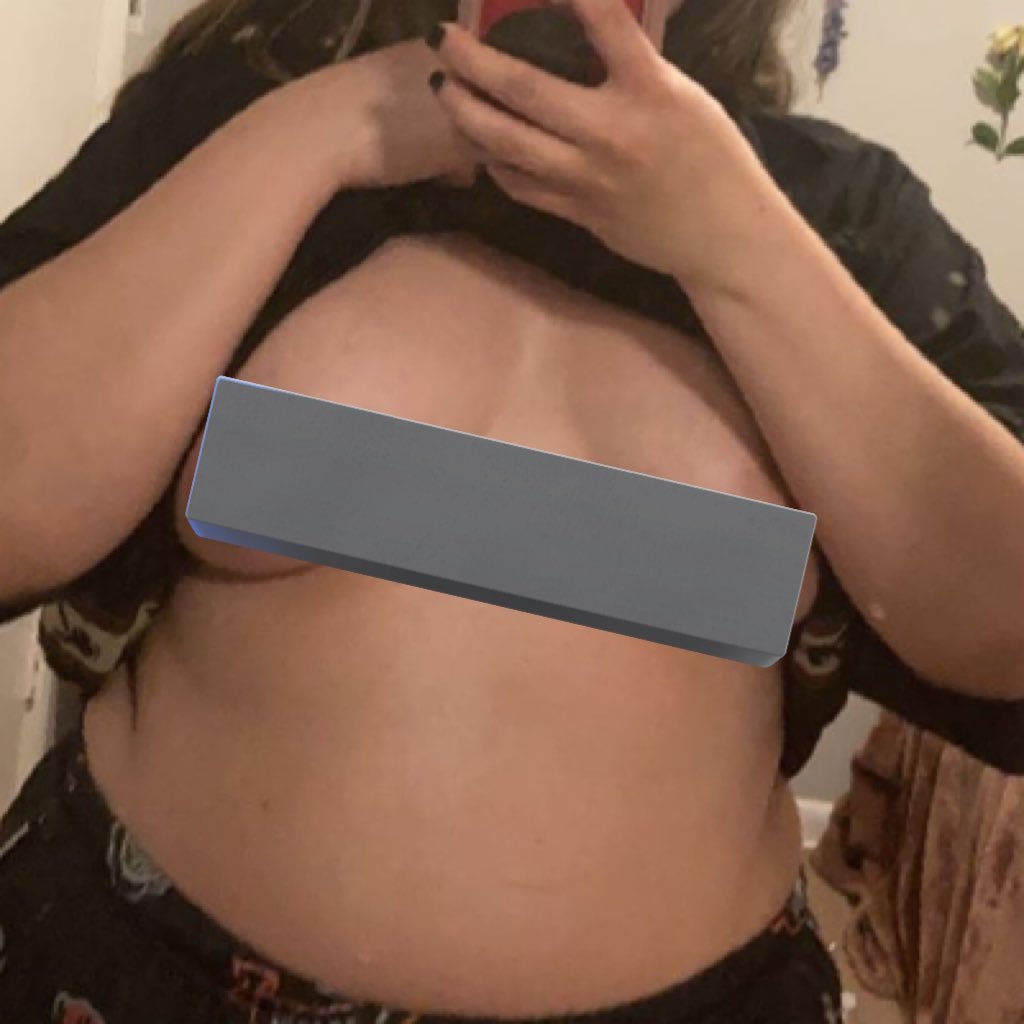 godessbaby22's profile picture. restarted my feed so stay tuned for new previews and cum buy! ➰Milf🍼 and 23➰ kink friendly and no limits😋 ➰ I do unblock fees so pay for my time 😏