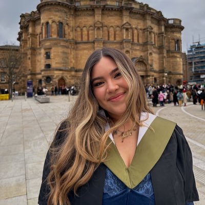 24 | MSc Creative Writing & MA Intl Relations + Intl Law @EdinburghUni 🎓 | features writer @publishing_post 💻 | staunch defender of the Oxford comma 🖋🫀🕯️