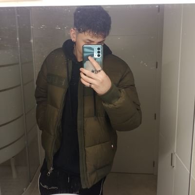 socrixx's profile picture. Instagram: izxnn